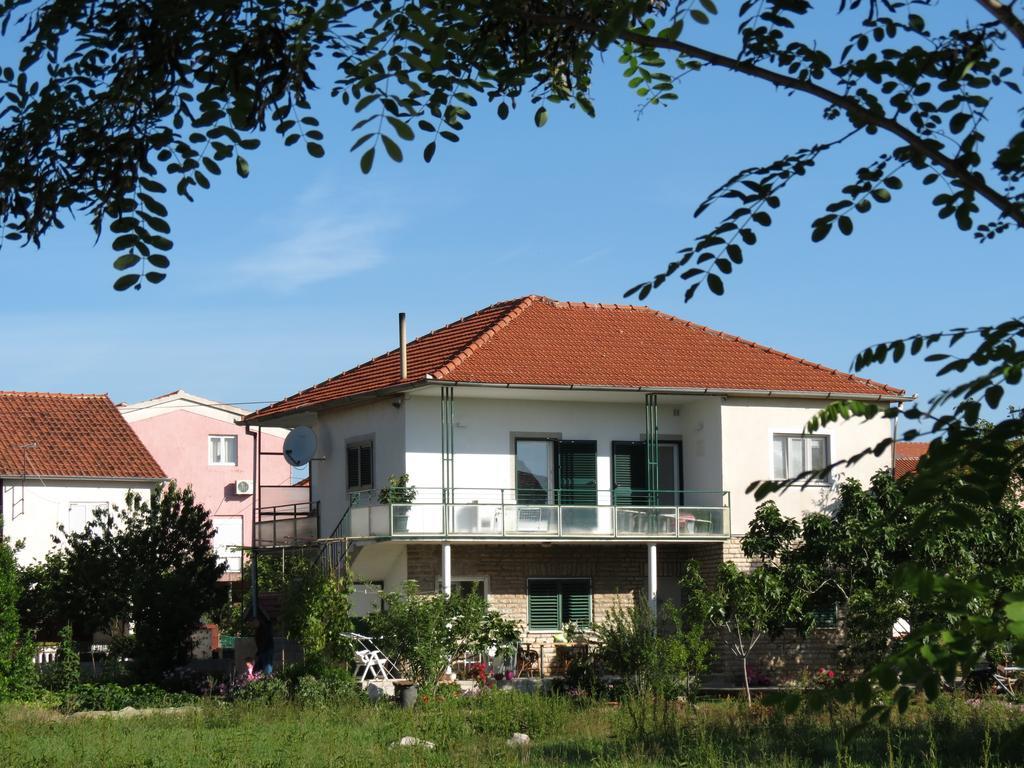 Apartments Grubisin Tribalj Екстериор снимка